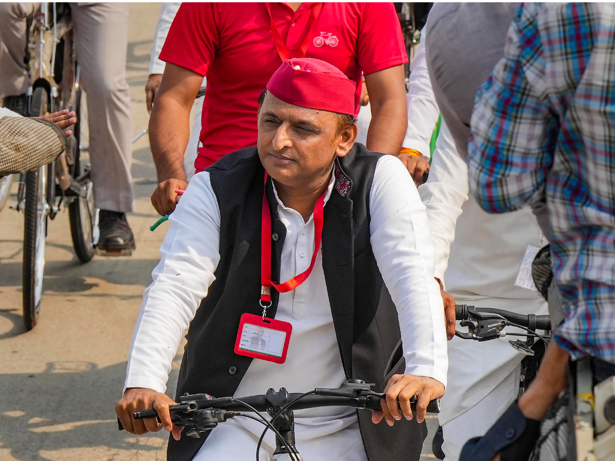 ‘Akhilesh for PM’ Posters
